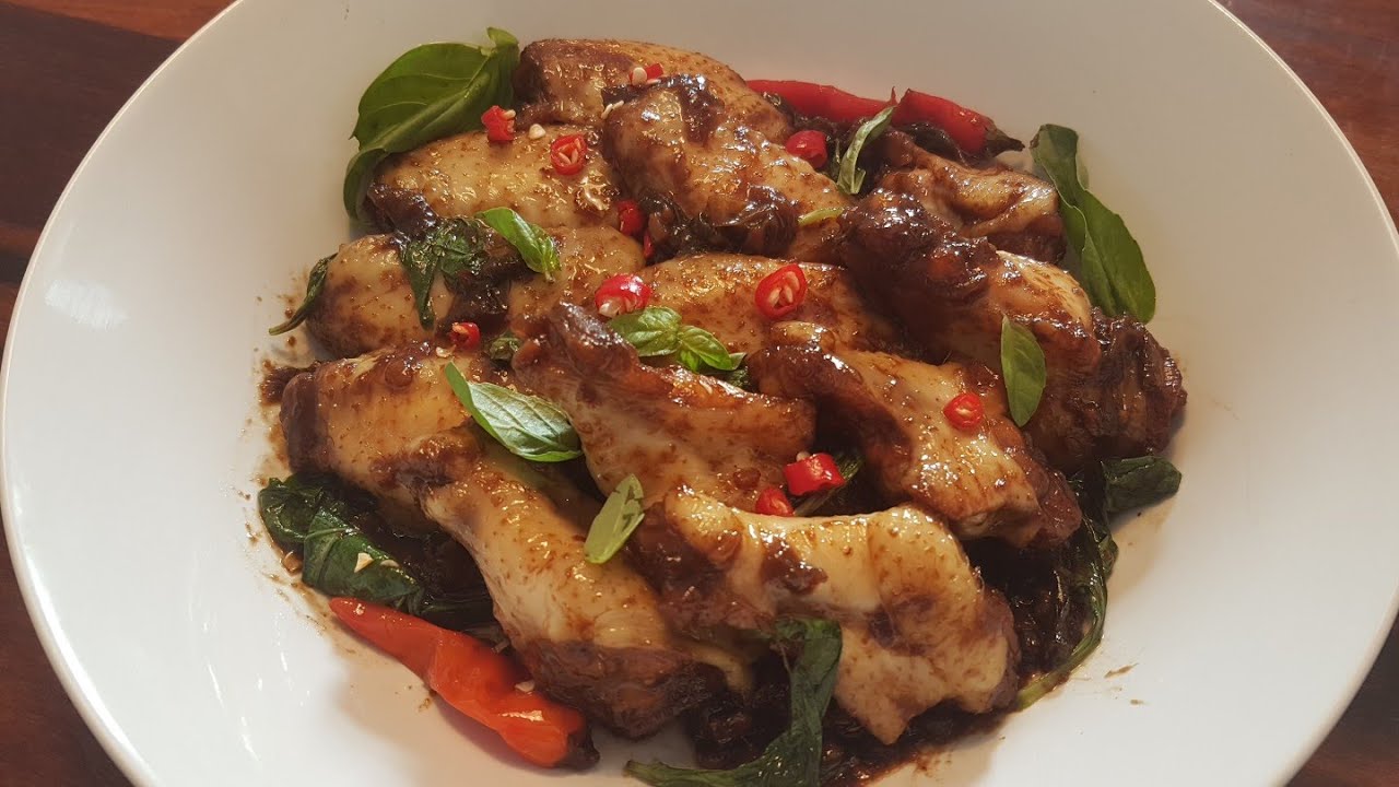 Taiwanese Basil Chicken (Three Cup Chicken) 做 "三杯雞"一點不難 最下飯下酒的一道菜 YouTube