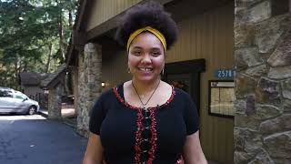 AMIRAH TRIES OYSTERS FOR THE FIRST TIME - Hidden Gems with Amirah