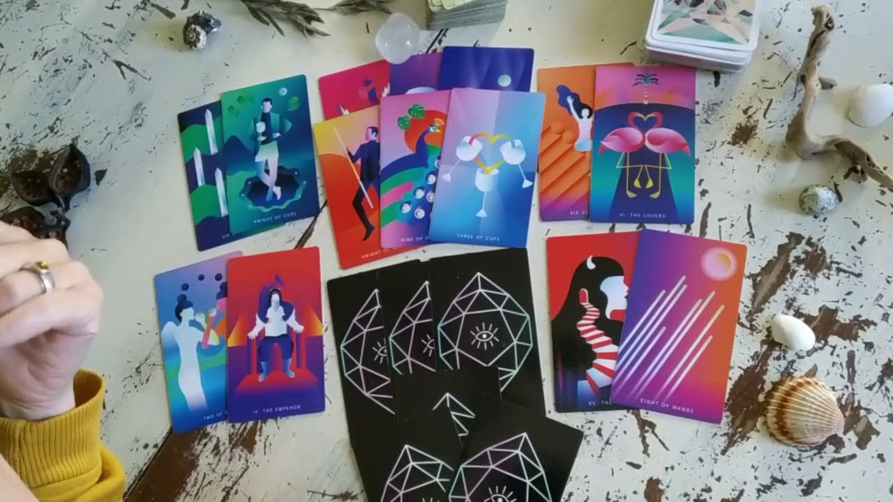 🔥 ПОЧЕМУ ОН ТАК СЕБЯ ВЕДЕТ? Гадание таро онлайн