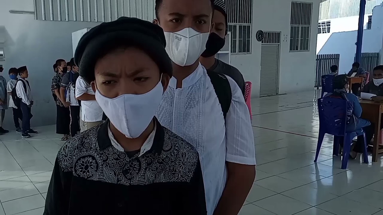 Suasana Ujian seleksi santri baru putra