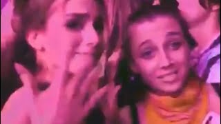 Emma Chamberlain And The Dolan Twins Dancing Together At Coachella Emma Chamberlain And The Dolan Twins Dancing Together At Coachella