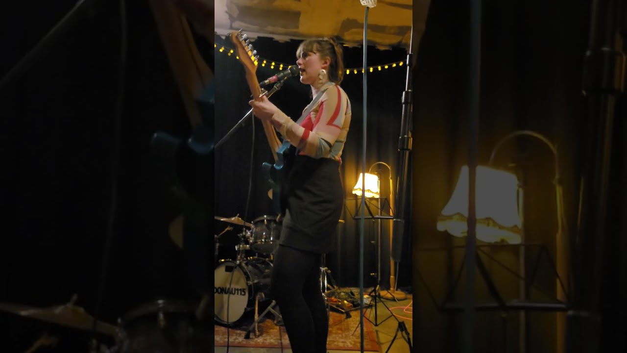 Anna Kajander - Sabla fin (live @ Donau115)