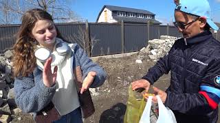 How much can you earn collecting beer cans in Kazakhstan? Uralsk