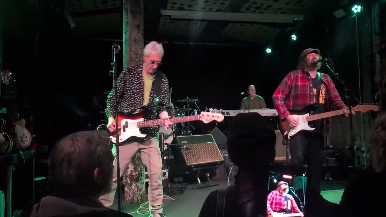 The Icicle Works - Birds Fly (A Whisper To A Scream) - Glasgow 2025