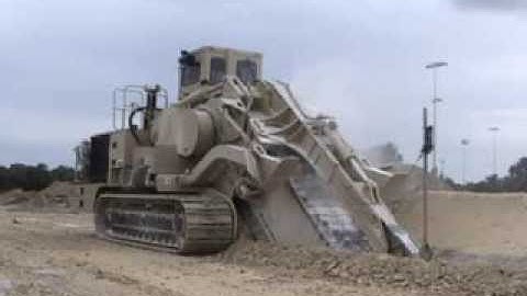 Watch the Tesmec M5 In Action – Precision, Power, Performance