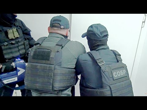 РАБОТАЕТ СОБР задержание за финансирования терроризма оперативная съёмка POLICE SPECIAL FORCES