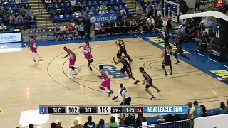 Highlights: Aaron Harrison (18 points)  vs. the Stars, 3/17/2017