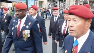 1-10-2016 (2) défilé de la St Michel sur les Champs Elysées