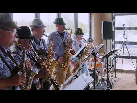 10/30/19  - Reed Meisters Playing Under the Double Eagle
