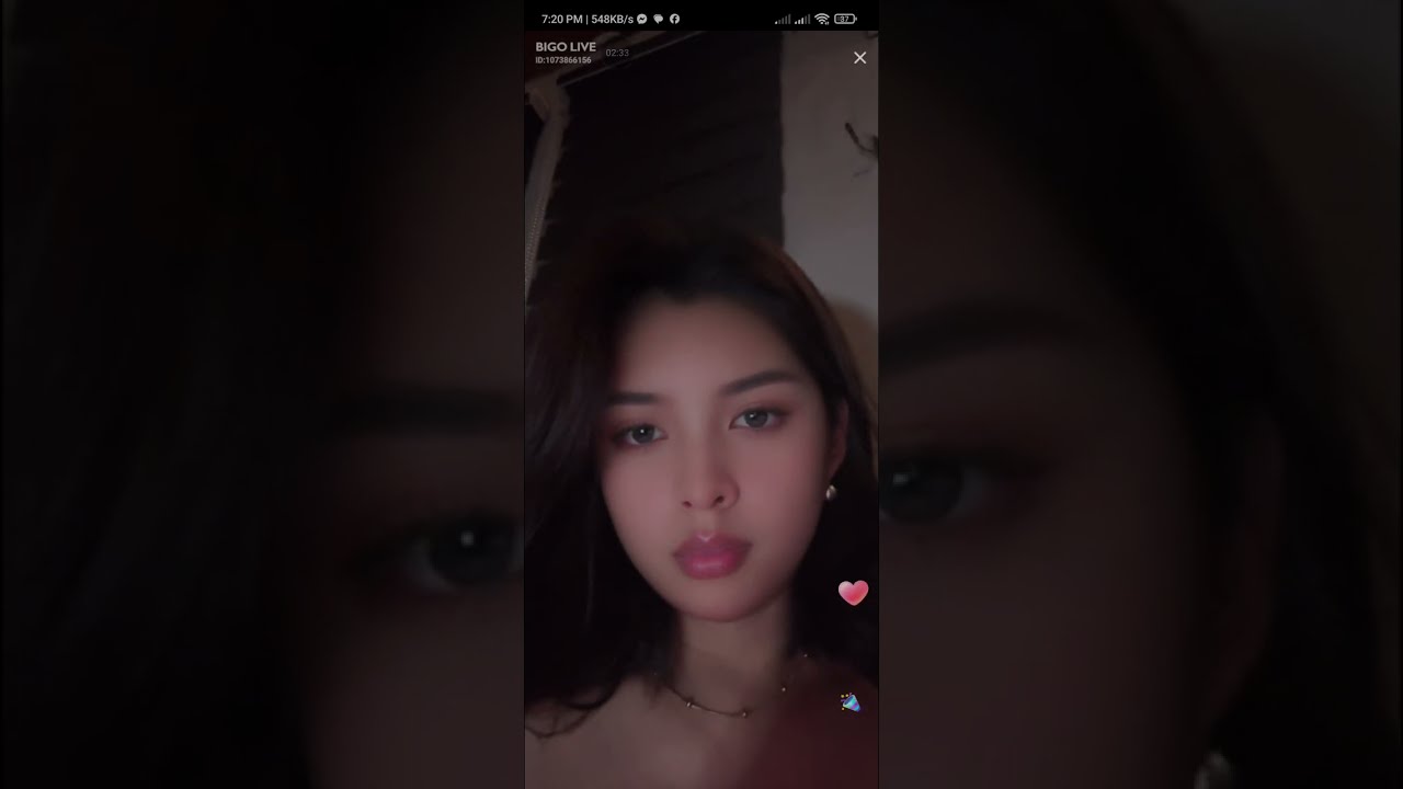 Periscope live LOVELYGIRL 😍😍 #periscope​ #live​ #broadcast​ #livestream​ #vlog​