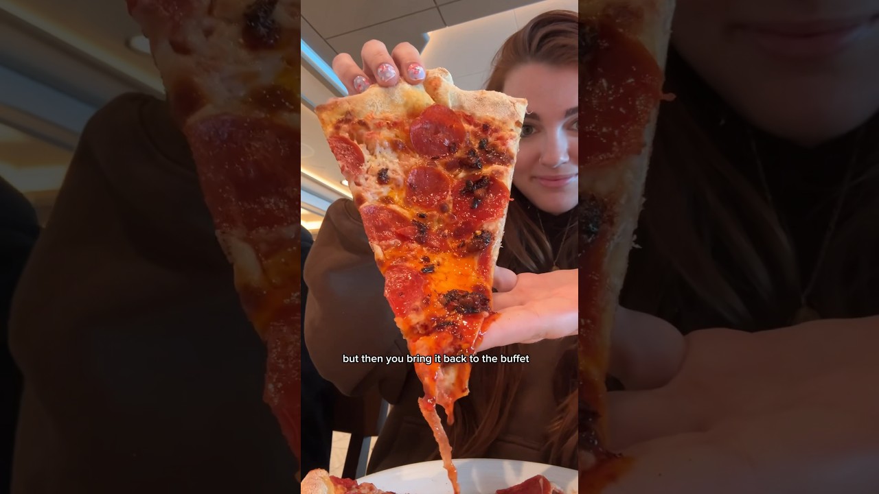 Only eating food hacks on a cruise ship! 