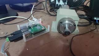Raspberry 3 B+ running linuxcnc 2.8.1 controling Schneider VFD ATV12 over modbus rs485
