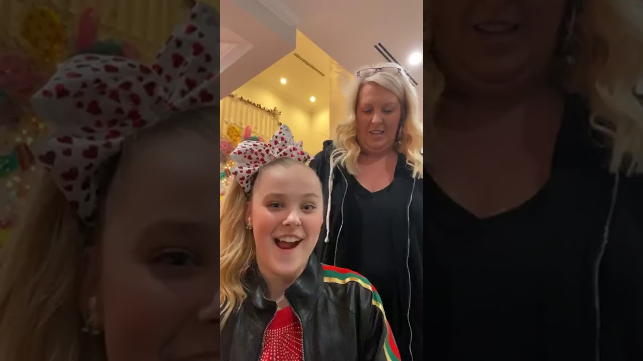 JoJo Siwa Live Stream, December 17, 2019