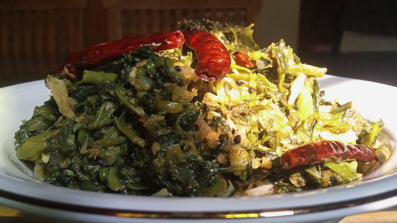 শাক বিলাসী দের জন্য, শান্তি/কলমি শাকের এই ভিডিওটি ! চটজলদি একটু নারকেল দিয়ে তৈরি হয়ে যাবে রেসিপিটি