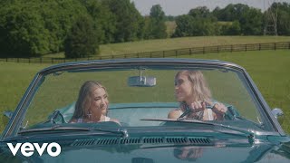 Maddie \u0026 Tae - Free Like (Official Visualizer)