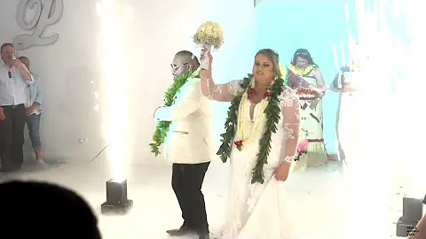 Beautiful Wedding Reception Celebrating Newlyweds ...