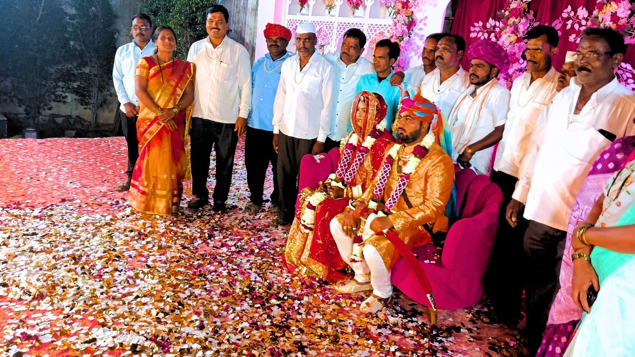 Aaaene Pahilyanda Vlogging Keli! Rajasthan Trip After Wedding 😍