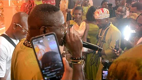 Jigan Baba Oja rain money on latest couple #JP2025