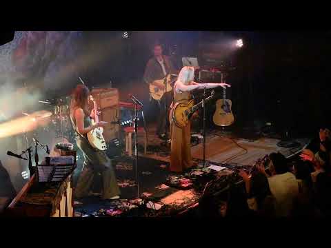 Aly & AJ - Chemicals React at The Vogue 4-21-2022