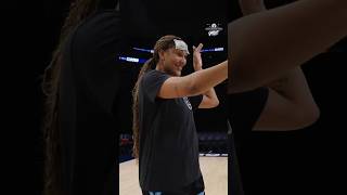 🤑 Kamilla Cardoso GETS PAID from halfcourt shot | Chicago Sky WNBA women's basketball #shorts #short
