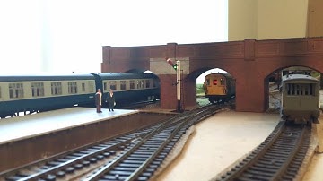 Model Tains 45 - Dapol OO gauge 4mm SR signal operation IMPORTANT UPDATE IN DESCRIPTION