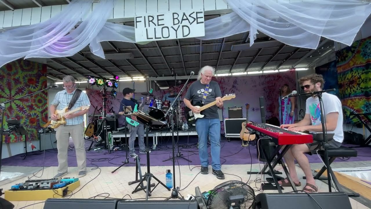 Stackabones ~ Tall Grass