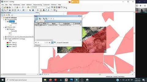Como calcular el área de un polígono en Arcgis.