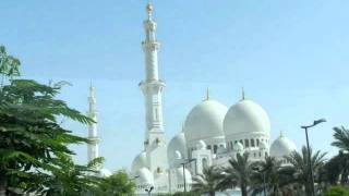 Abu Dhabi Sheikh Zayed Moschee in weiss www.VIP-Reisen.de