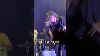 Sometimes life sucks but sometimes u get last minute paramore tickets &amp; your friend upgrades to pit