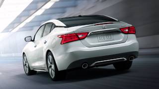 2016 Nissan Maxima - Rear Cross Traffic Alert Rcta System If So Equipped