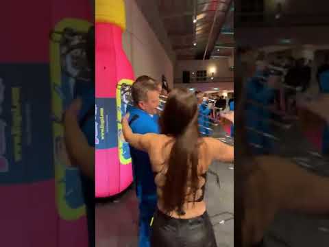 103dB tijdens 25 jaar Flugel
