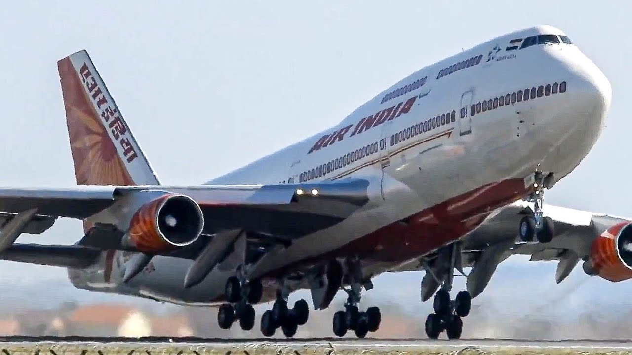 DIPLOMATIC FLIGHT | Air India Boeing 747-437 Takeoff From Belgrade Airport
