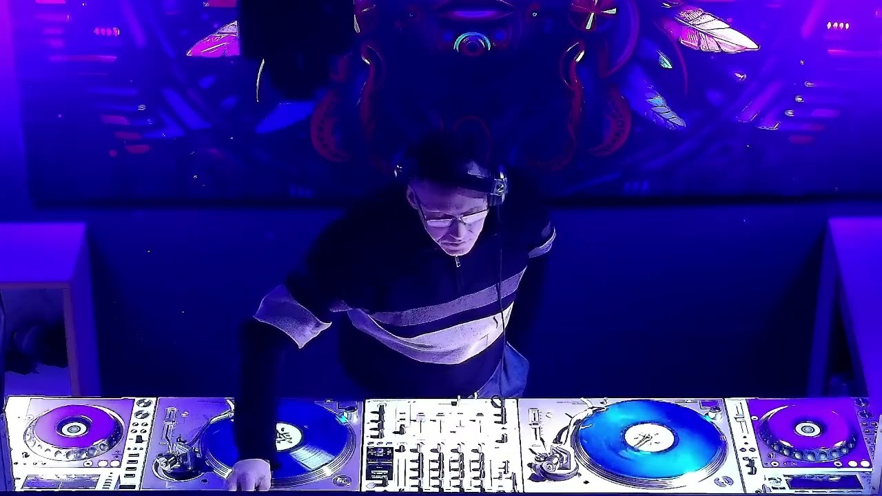 Set Minimal Techno Mars 2026