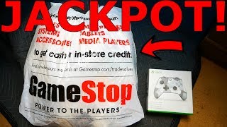 BIG JACKPOT!! Gamestop Dumpster Dive Night #877!