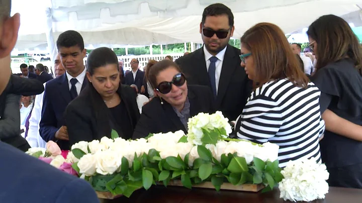 Danilo acude a funerales Juan Bautista Lizardo, he...