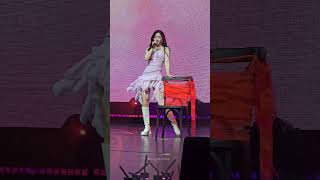ISA ROSES #STAYC #스테이씨 #ISA #SEATTLE