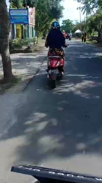 KEJAR CEWEK NAIK MOTOR SCOOPY