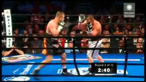 Tomasz Adamek vs Vinny Maddalone - 10.12.2010 2_3....