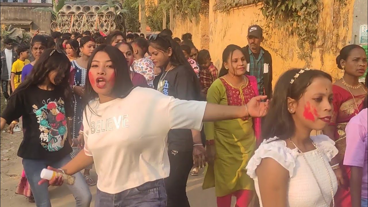 পুতুন্ডা তে মা ছেলে কালী সাউন্ডের💥ফুল রোড শো ভিডিও💃বাপ্পাদা সব মেয়েদের নাচিয়ে ছেড়েছে