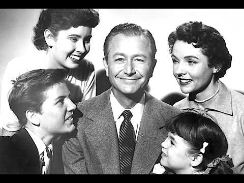1950s TV Sitcoms Were Complete Lies