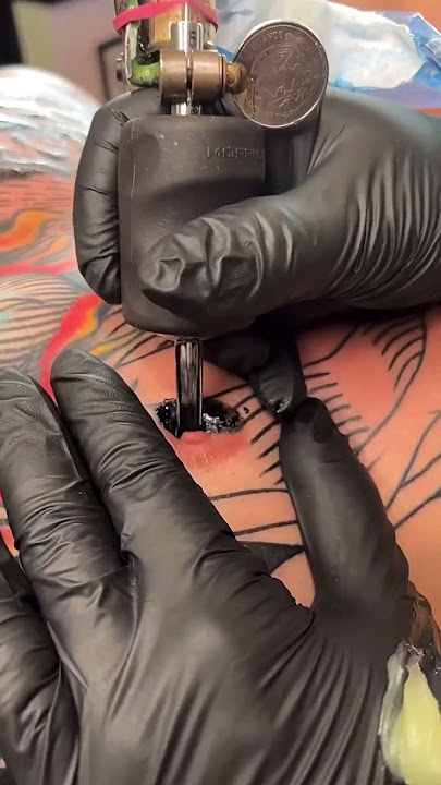 Nipple Tattoo by @dretattoo