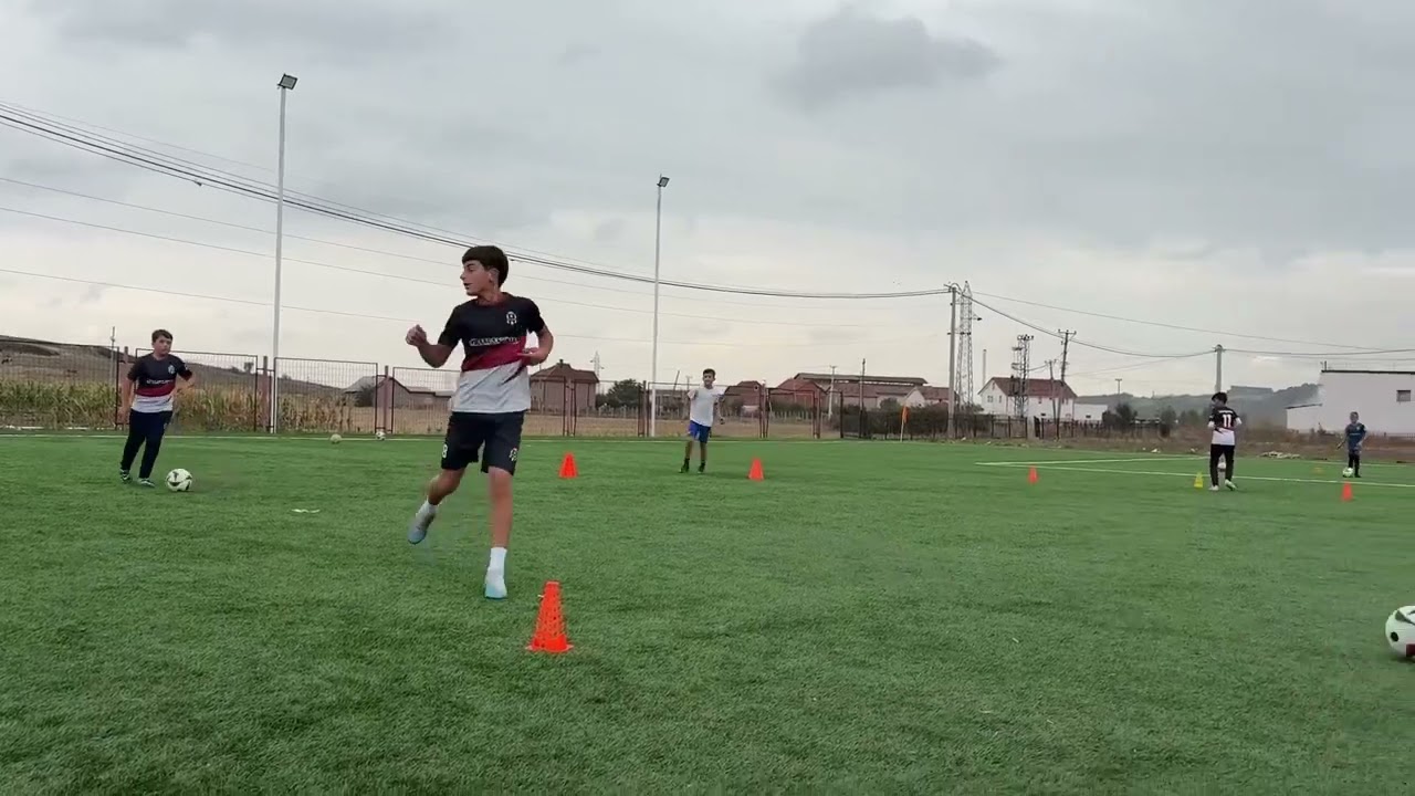 Step by Step to Greatness | U13 Football Practic