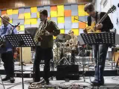 Open Sextet feat. Rich Perry 3/4 adlı videoyu YouTube'da izle Open Sextet feat. Rich Perry 3/4 adlı videoyu YouTube'da izle