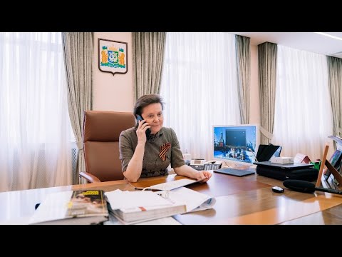 Наталья Комарова поздравила югорских ветеранов с Днём Победы