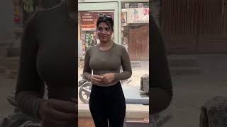 Ladies Tailor Mahi Lakra