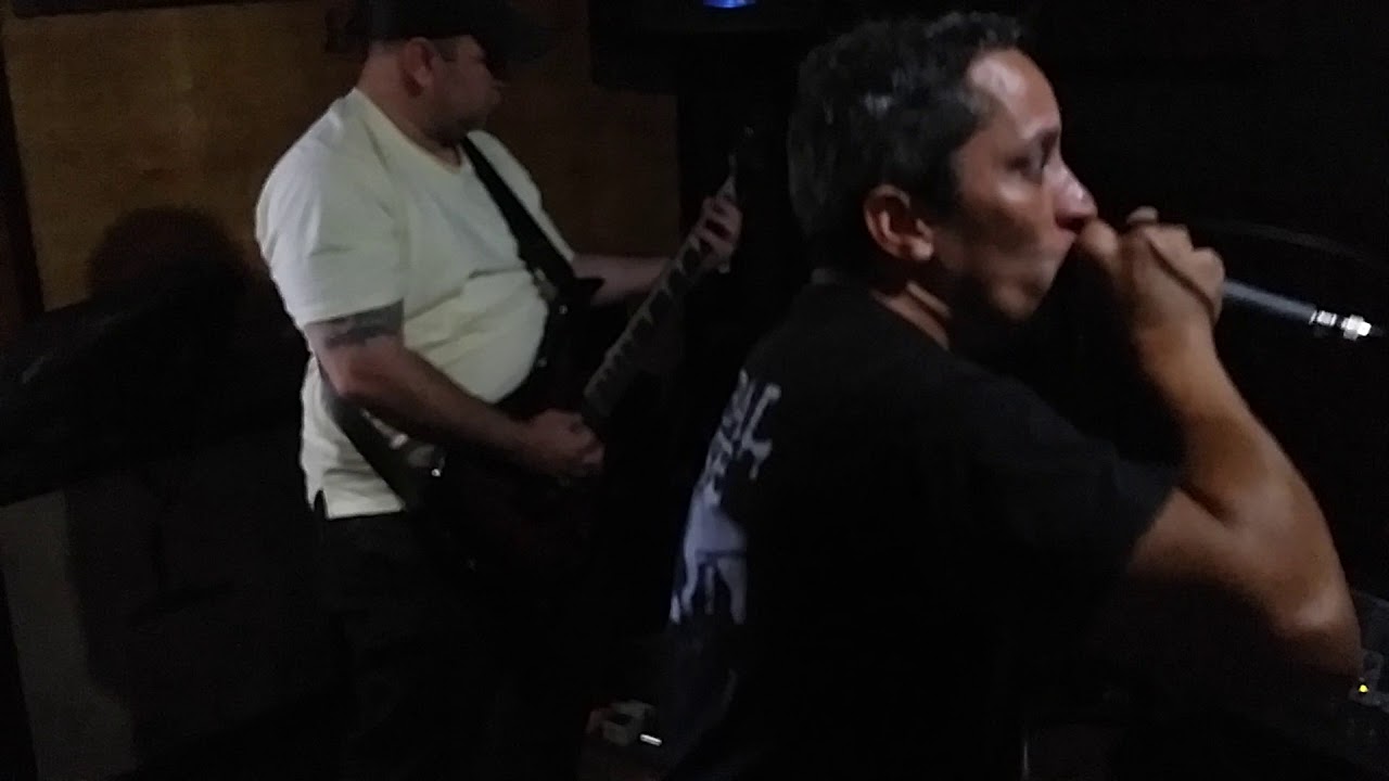 Krapula live at Darkside