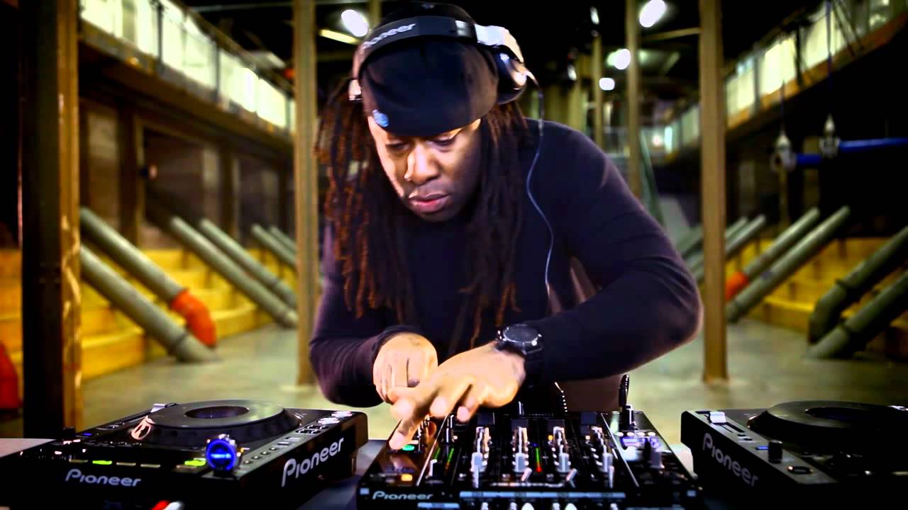 DJM-850-K - PERFORMANCE DJ MIXER