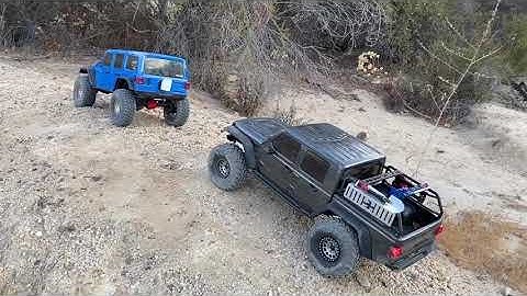Axial scx10iii trail run