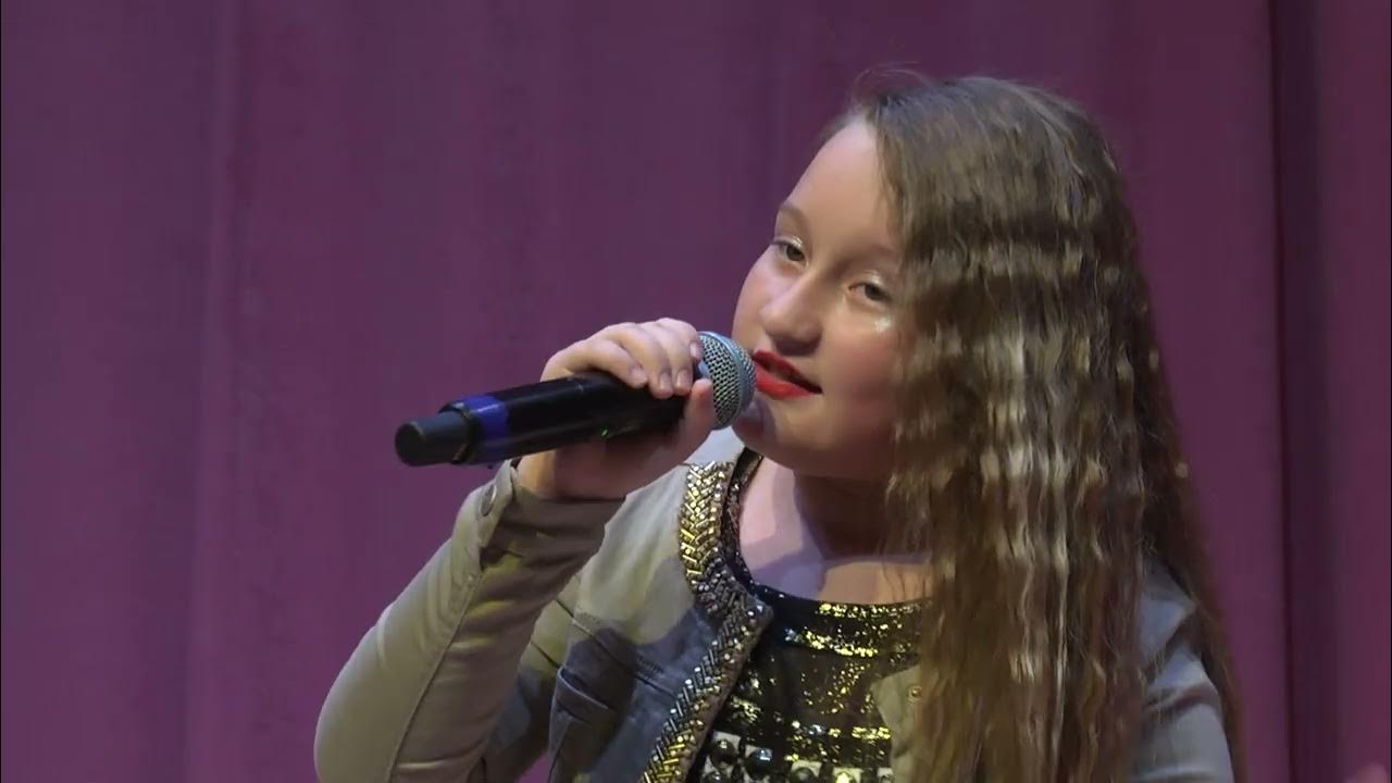 Текст песни малютка. Бомбито малышка песня. Album art download малышка. Malishka песня. Текст песни малышка.