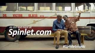 2Face Teaches Victor Olaiya 'how to' use Digital Music Streaming